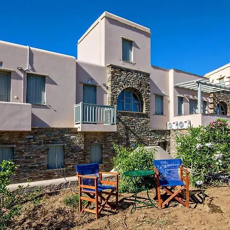 M.houses1 Holiday home Agios Romanos